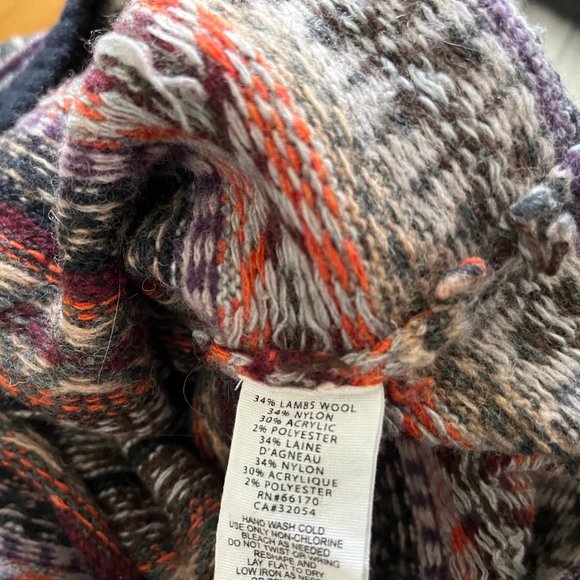 BDG Fair Isle Sweater - Picture 4 of 4